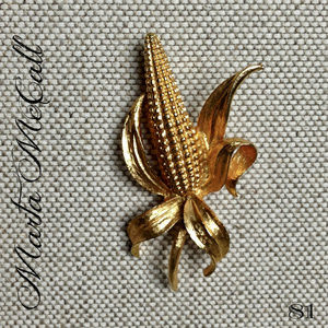 GOLD Toned Corn Brooch Vintage Charming Gift